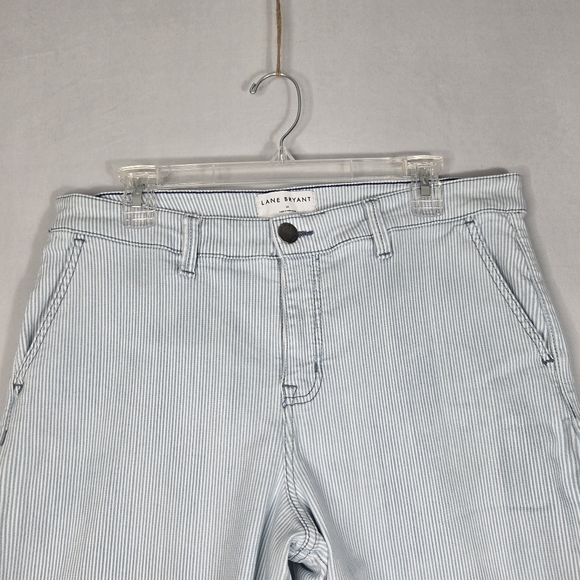 Lane Bryant Size 14 Wide Leg Crop Pinstripe Jean Culotte Capri High Rise 18" L - Picture 4 of 15